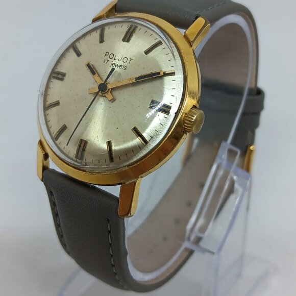 VINTAGE Poljot 2609 Men's 33mm Russian USSR Mechanical 17 Jewel Soviet Watch - Picture 1 of 12